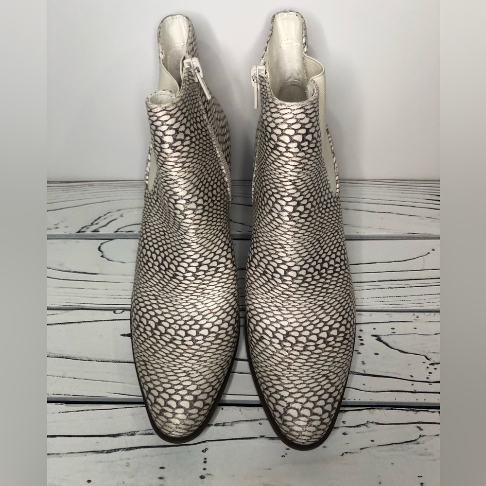 The Limited “Kiki” Snake Print Stacked Block Heel Chelsea Ankle Bootie Size 6.5 - Picture 6 of 8